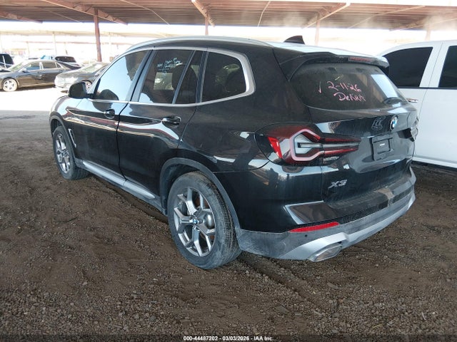 2023 BMW X3 5UX53DP03P9S15841 Photo 2