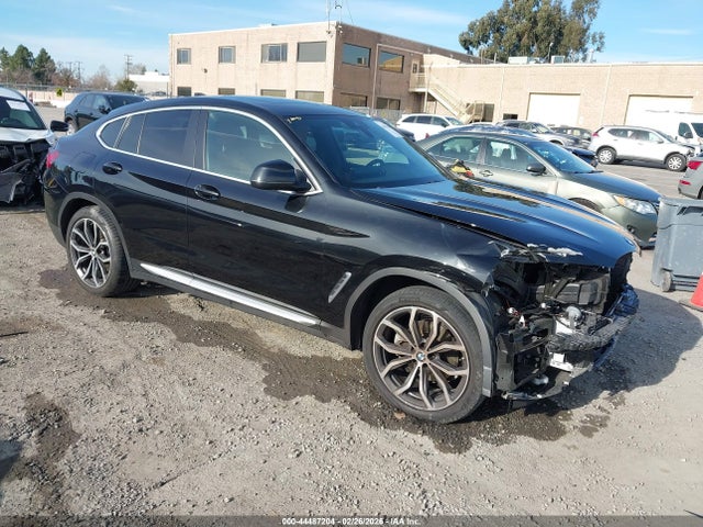 2022 BMW X4 5UX33DT01N9M22898
