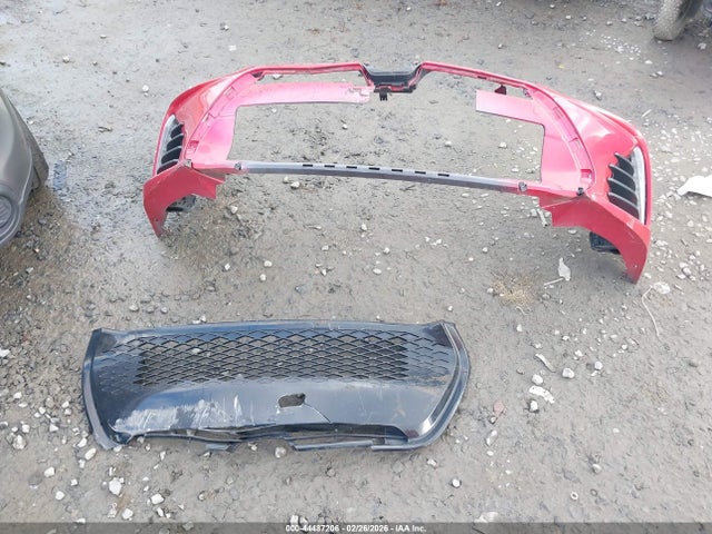 5YFBURHE1KP945212 Toyota COROLLA SE
