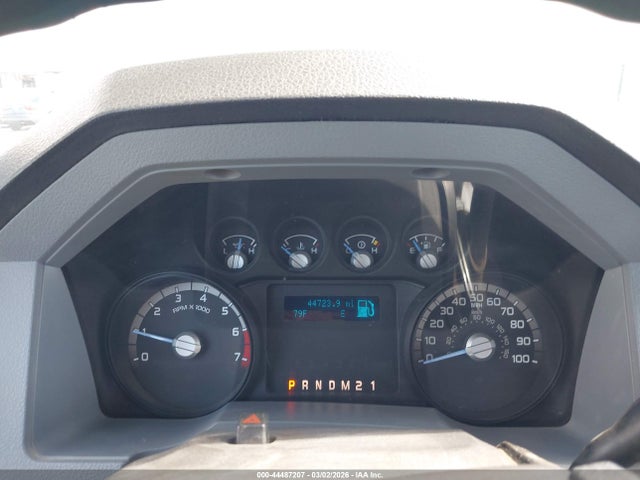 Ford F-350 Chassis Xl 2016 1FDRF3G61GEC86659 Image 7
