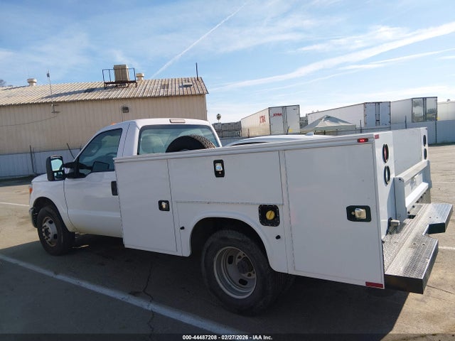 Ford F-350 Chassis Xl 2016 1FDRF3G68GEC86657 Image 14