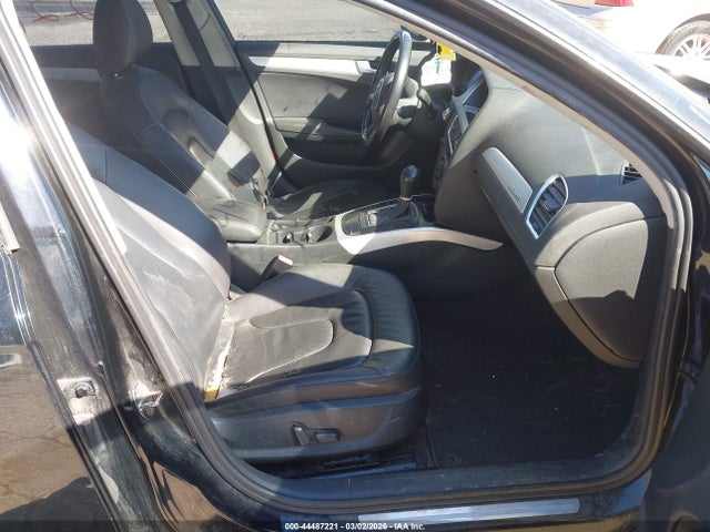 2010 AUDI A4 WAUBFAFL8AN051343 Photo 4