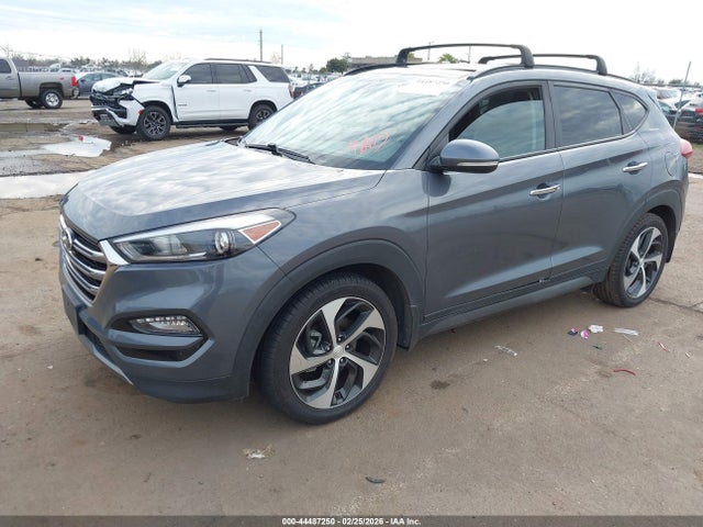 Hyundai Tucson Limited 2016 KM8J3CA22GU211647 Image 2
