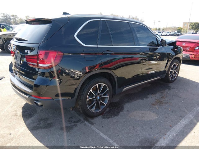 44487264 :رقم المزاد ، 5UXKR0C53H0V66184 vin ، 2017 Bmw X5 Xdrive35i مزاد بيع