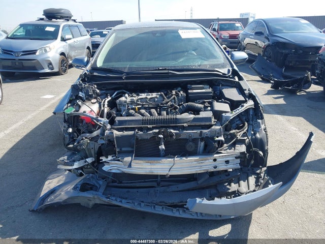 Toyota COROLLA LE 2022 5YFEPMAE4NP331650 Image 12