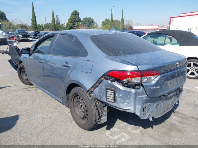 Toyota COROLLA LE 2022 5YFEPMAE4NP331650 Image 3