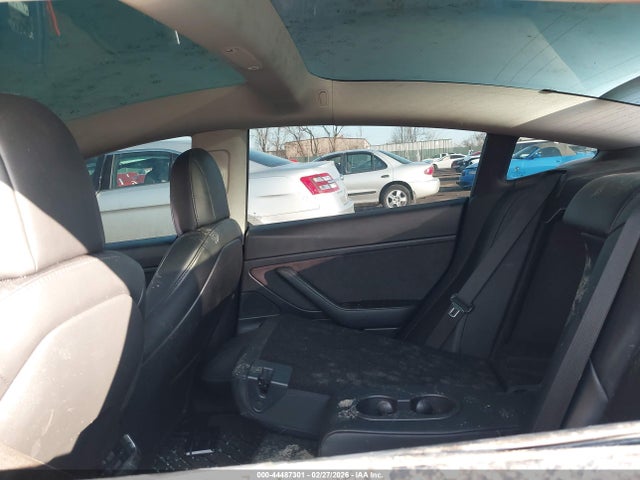 Продаж на аукціоні авто 2021 Tesla Model 3 Standard Range Plus Rear-wheel Drive, vin: 5YJ3E1EA9MF922795, номер лоту: 44487301