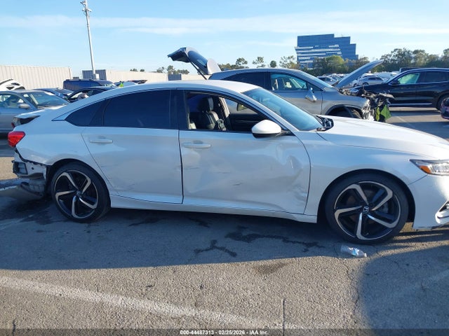 1HGCV1F34KA160712 Honda Accord Sport