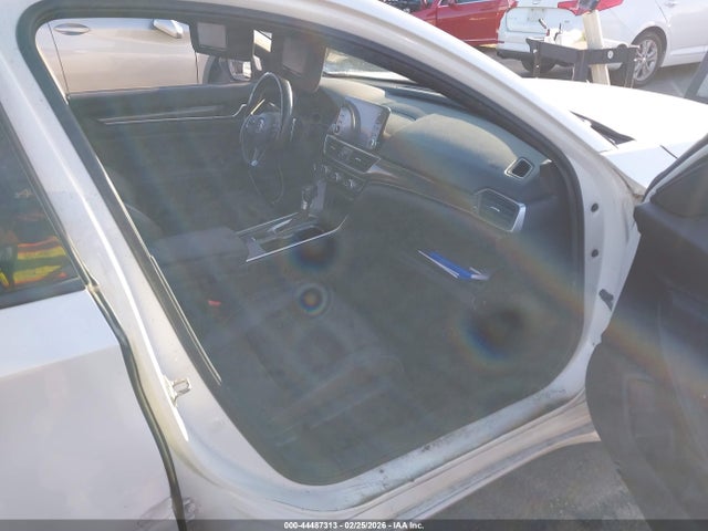 1HGCV1F34KA160712 Honda Accord Sport