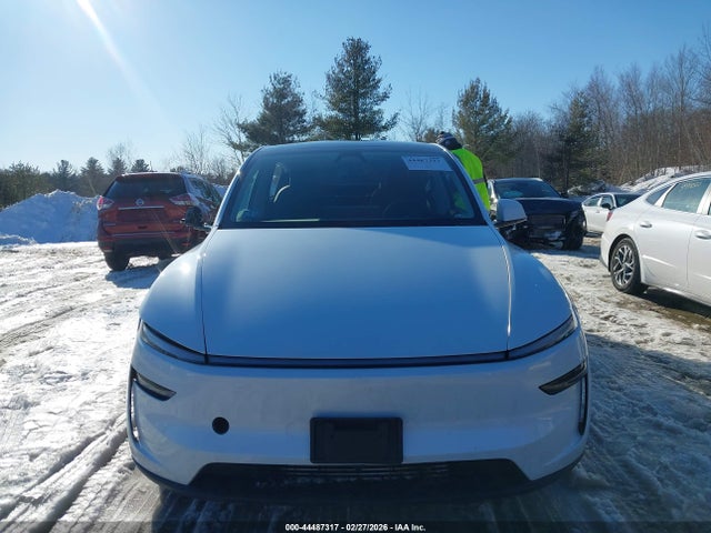 7SAYGDEE0TF374031 Tesla Model Y Long Range Launch Series/premium All-wheel Drive