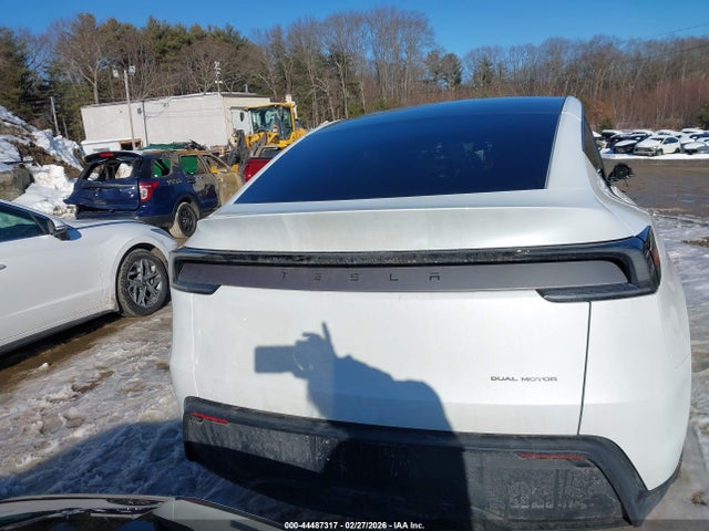 7SAYGDEE0TF374031 Tesla Model Y Long Range Launch Series/premium All-wheel Drive