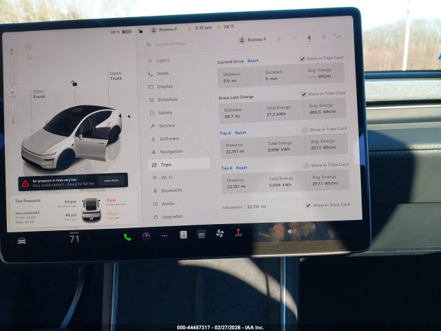 7SAYGDEE0TF374031 Tesla Model Y Long Range Launch Series/premium All-wheel Drive