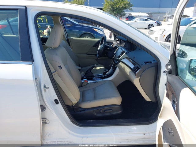 1HGCR2F88GA064188 Honda Accord Ex-l