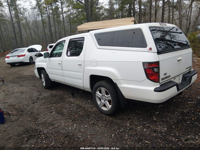 2014 HONDA RIDGELINE 5FPYK1F57EB002432 Photo 2