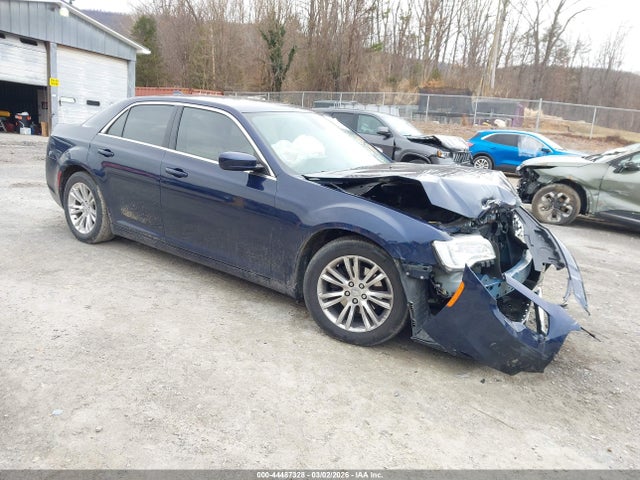 Продаж на аукціоні авто 2017 Chrysler 300 Limited, vin: 2C3CCAAG8HH516396, номер лоту: 44487328