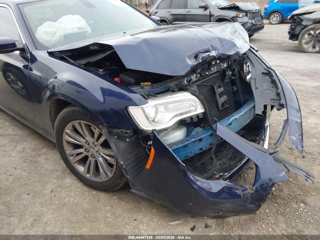 Продаж на аукціоні авто 2017 Chrysler 300 Limited, vin: 2C3CCAAG8HH516396, номер лоту: 44487328