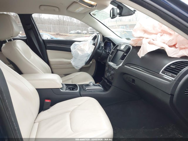 Продаж на аукціоні авто 2017 Chrysler 300 Limited, vin: 2C3CCAAG8HH516396, номер лоту: 44487328