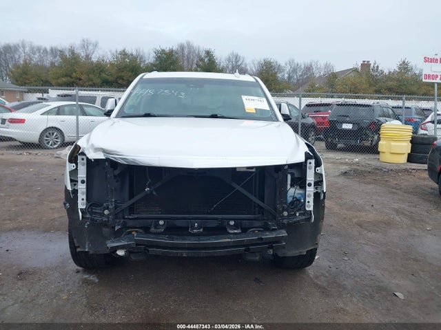 2018 Cadillac Escalade Esv Luxury მანქანა იყიდება აუქციონზე, vin: 1GYS4HKJ8JR103806, აუქციონის ნომერი: 44487343