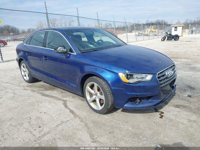 2015 AUDI A3 WAUBFGFF2F1089694 Photo 0