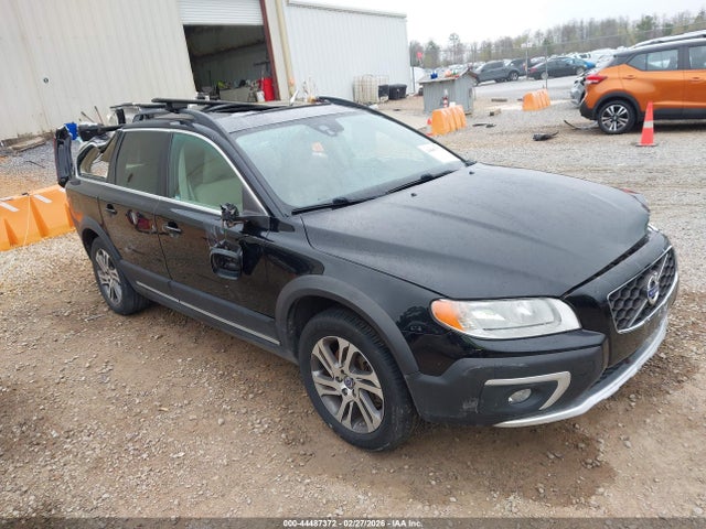 2015 YV440MBK0F1204787 главное изображение