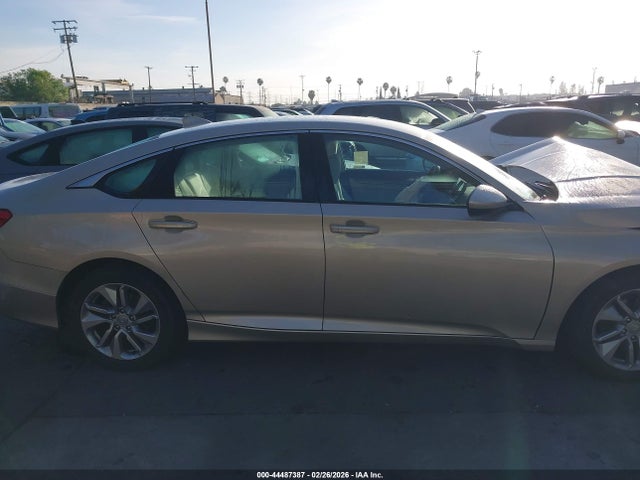 1HGCV1F1XKA084699 Honda ACCORD LX