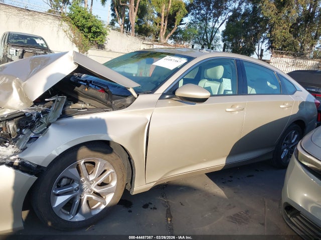 1HGCV1F1XKA084699 Honda ACCORD LX