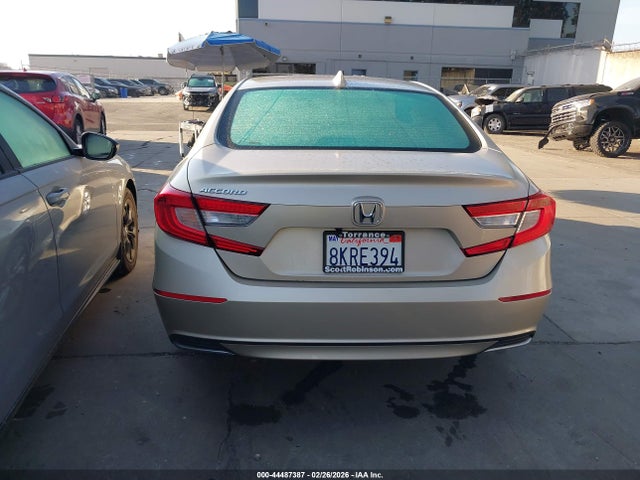 1HGCV1F1XKA084699 Honda ACCORD LX