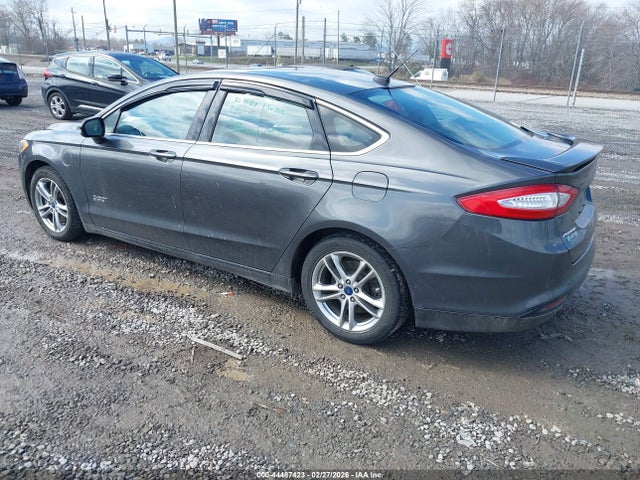 Ford Fusion Energi Titanium 2015 3FA6P0SU9FR219429 Image 3