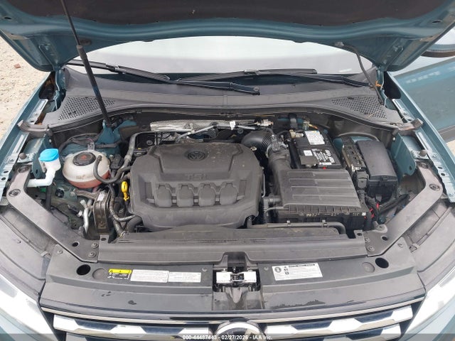 44487443 :رقم المزاد ، 3VV2B7AX2KM195463 vin ، 2019 Volkswagen Tiguan 2.0t Se/2.0t Sel/2.0t Sel R-line/2.0t Sel R-line Black مزاد بيع