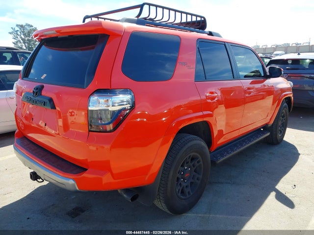 2024 TOYOTA 4RUNNER JTERU5JR7R6296842 Photo 3