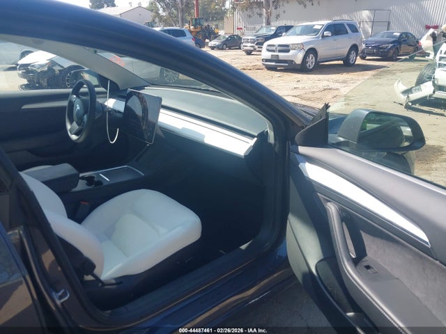 2023 TESLA MODEL 3 5YJ3E1EA7PF678634 Photo 4