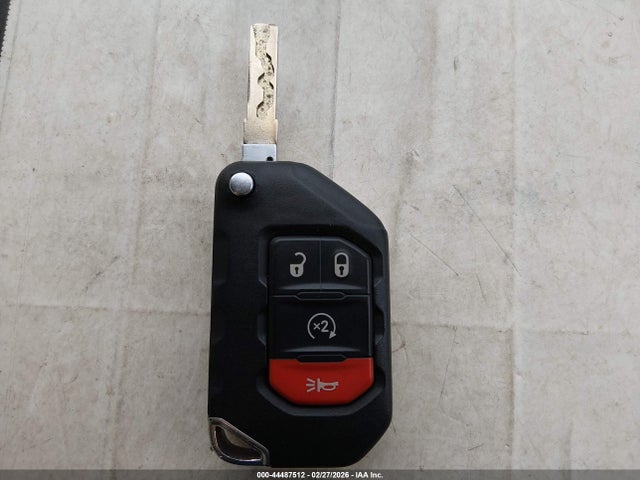 2022 JEEP WRANGLER UNLIMITED 1C4JJXFG4NW137753 Photo 10