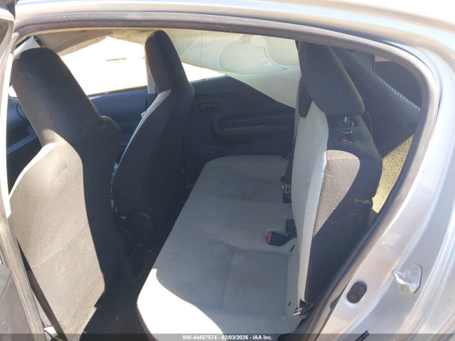 Toyota Prius C One 2018 JTDKDTB35J1601907 Image 8