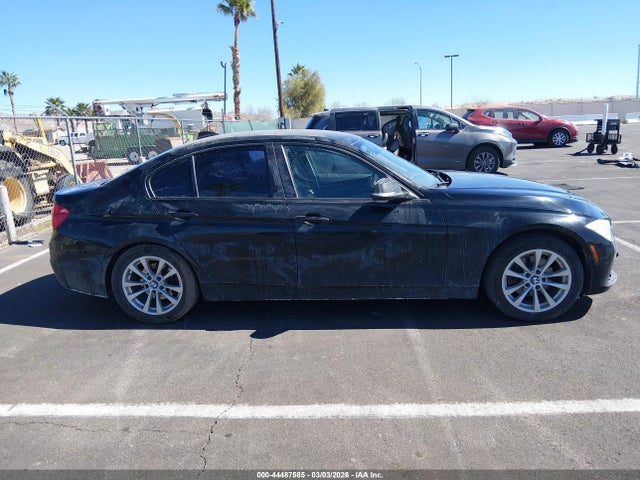 WBA8E1G36HNU17306 BMW 320i