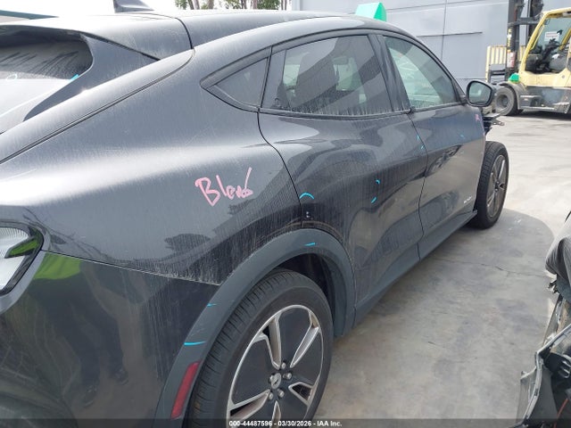 Ford Mustang Mach-e Select 2022 3FMTK1RM4NMA17676 Image 4