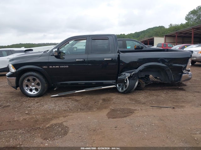 44487599 :رقم المزاد ، 1D7RB1GT3BS614738 vin ، 2011 Ram Ram 1500 Laramie مزاد بيع