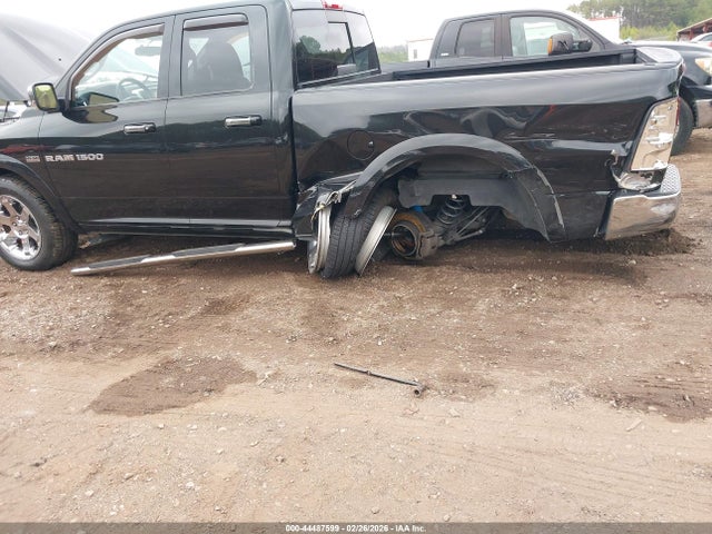 44487599 :رقم المزاد ، 1D7RB1GT3BS614738 vin ، 2011 Ram Ram 1500 Laramie مزاد بيع