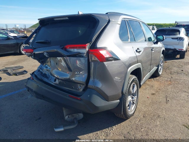 Toyota Rav4 Xle 2022 2T3P1RFV6NC303775 Image 4