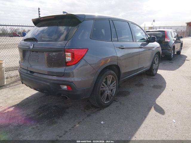 2021 HONDA PASSPORT 5FNYF7H58MB004900 Photo 3