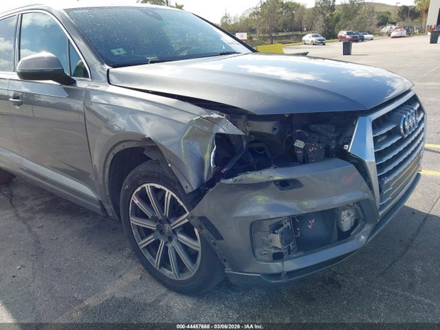 44487668 :رقم المزاد ، WA1LABF71HD009721 vin ، 2017 Audi Q7 3.0t Premium مزاد بيع