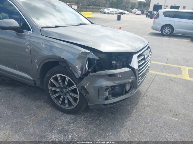 44487668 :رقم المزاد ، WA1LABF71HD009721 vin ، 2017 Audi Q7 3.0t Premium مزاد بيع