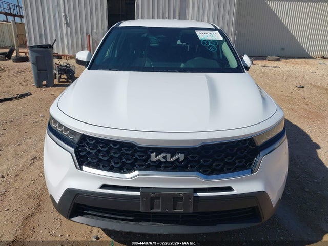 2022 Kia Sorento Lx მანქანა იყიდება აუქციონზე, vin: 5XYRG4LC1NG133898, აუქციონის ნომერი: 44487673