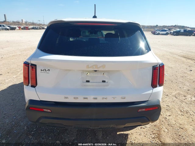 2022 Kia Sorento Lx მანქანა იყიდება აუქციონზე, vin: 5XYRG4LC1NG133898, აუქციონის ნომერი: 44487673