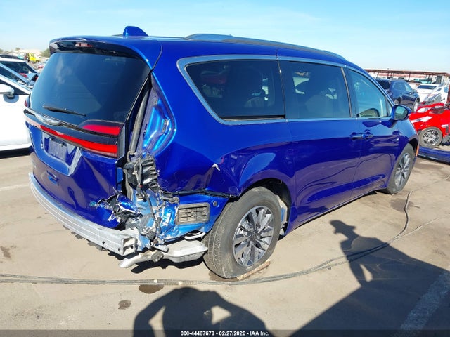 2021 CHRYSLER PACIFICA HYBRID 2C4RC1L73MR544615 Photo 3