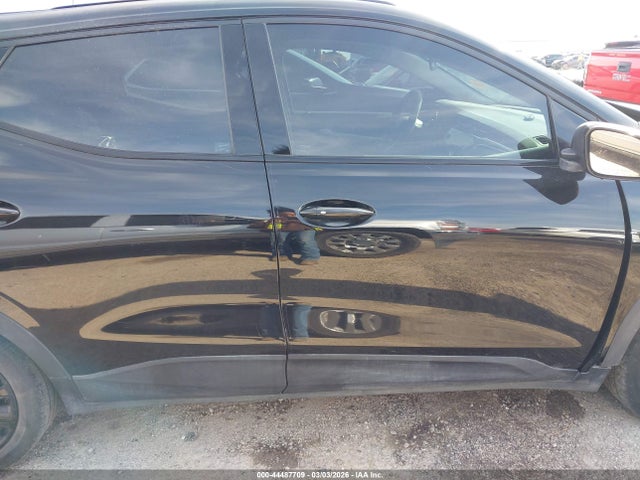 44487709 :رقم المزاد ، 1G1FY6S08P4137010 vin ، 2023 Chevrolet Bolt Euv Fwd Lt مزاد بيع