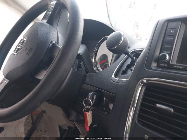 2019 DODGE GRAND CARAVAN 2C4RDGBG1KR596288 Photo 6