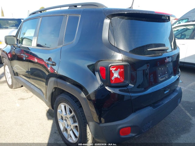 ZACNJAB17KPK05968 Jeep Renegade Latitude Fwd