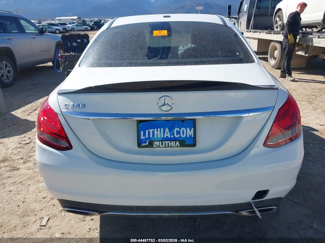 55SWF4JB0FU076617 Mercedes-Benz C 300
