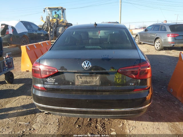 44487755 :رقم المزاد ، 1VWBA7A30JC003646 vin ، 2018 Volkswagen Passat 2.0t Se مزاد بيع