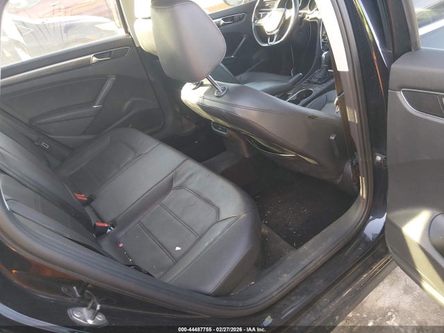 44487755 :رقم المزاد ، 1VWBA7A30JC003646 vin ، 2018 Volkswagen Passat 2.0t Se مزاد بيع